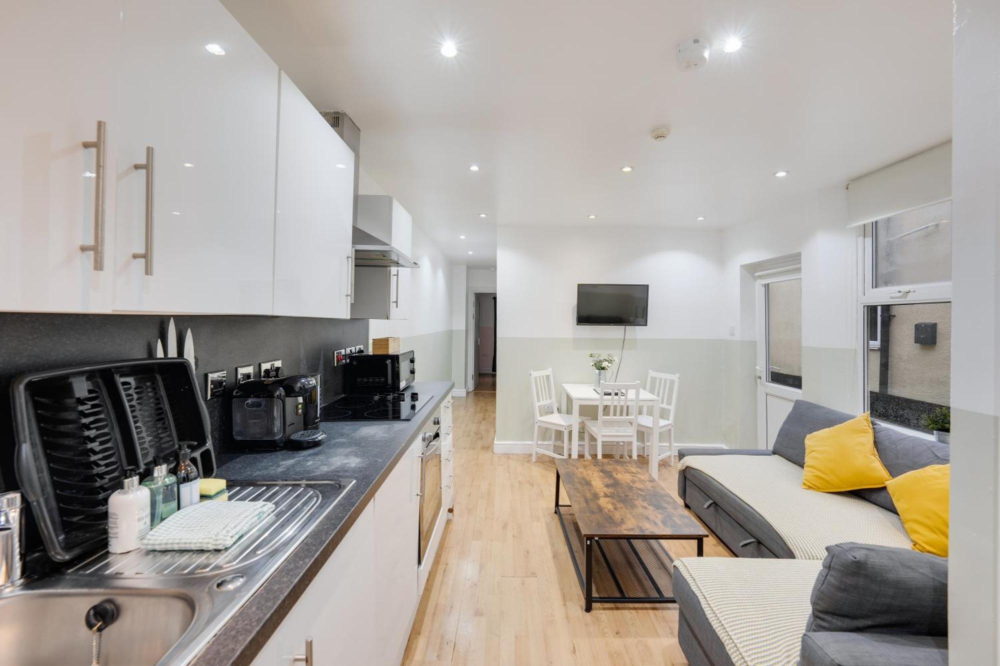2 Bedroom Apartment For Up To 6 Nr Centre Cardiff Eksteriør bilde